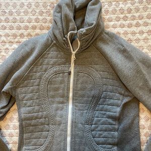 Lululemon Sweatshirt